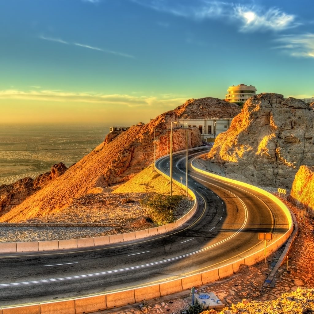 رحلة من مدينة دبي إلى إمارة العين