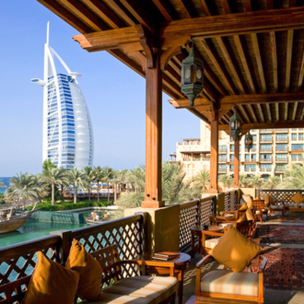 أفضل المطاعم شهرة في أحياء مدينة دبي