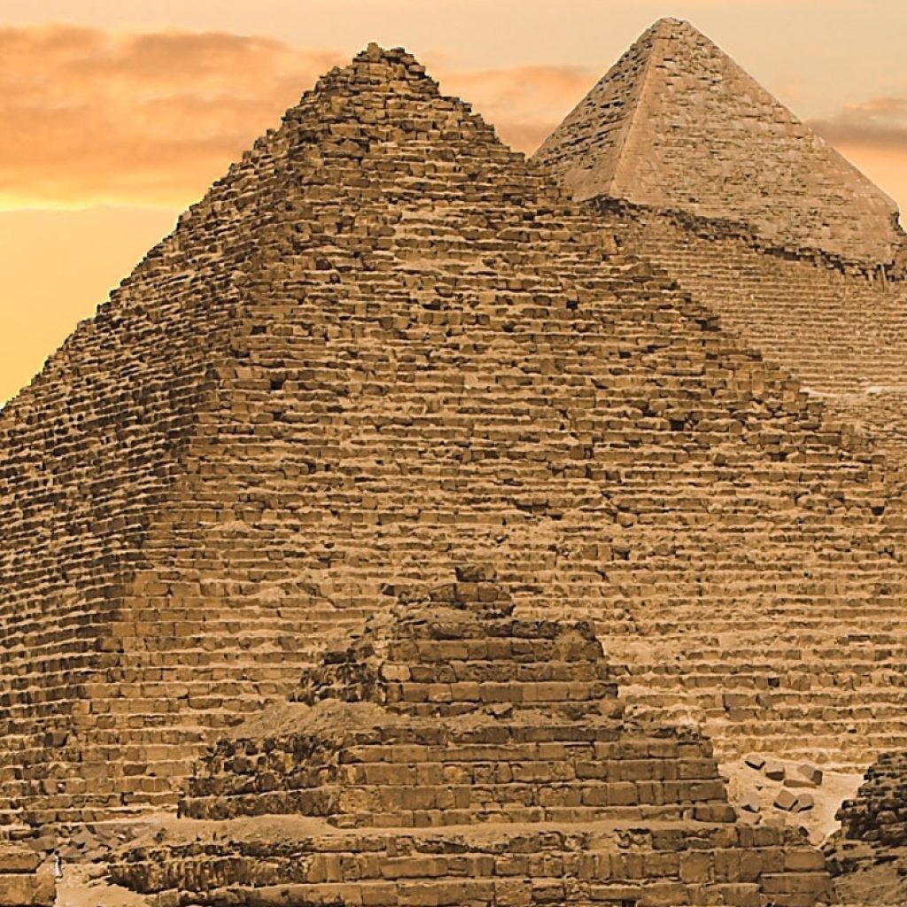 أهرامات الجيزة