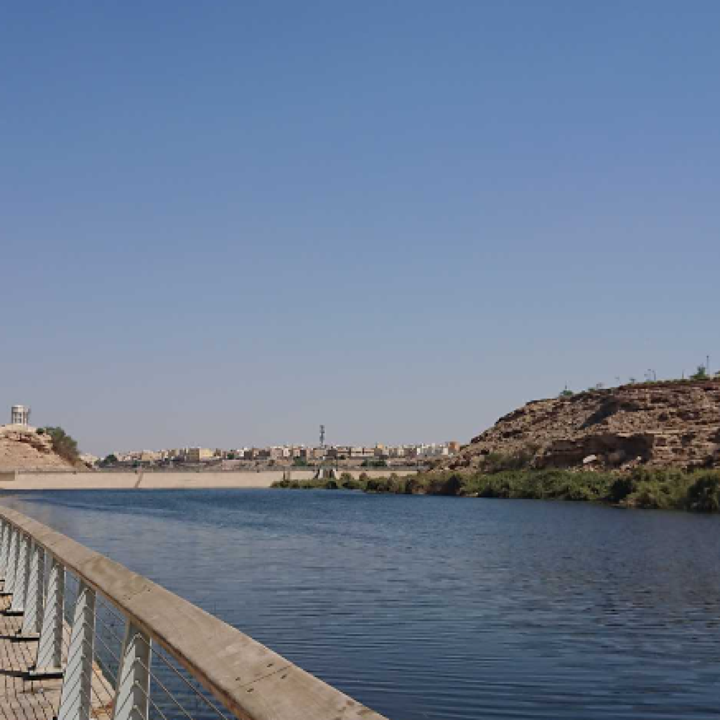 حديقة ومنتزه بحيرة سد نمار بالرياض