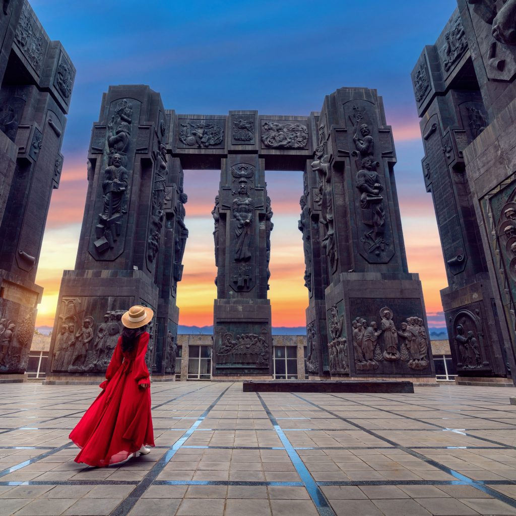 أهم المعالم السياحية التاريخية في مدينة تبليسي