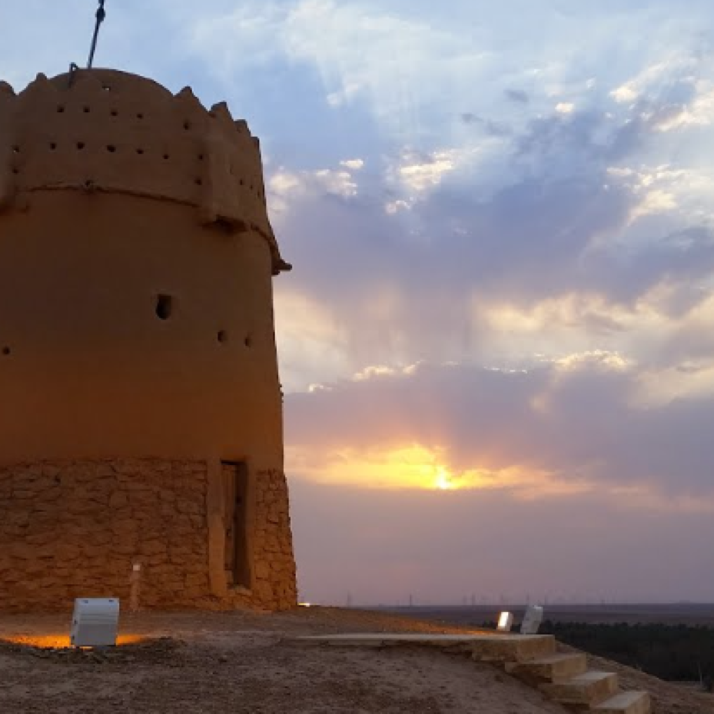 حصن منيخ الرياض