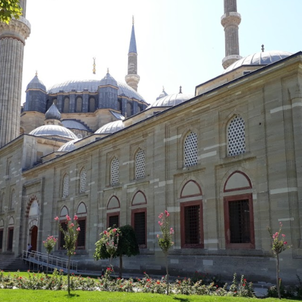 مسجد السليمانية ٣