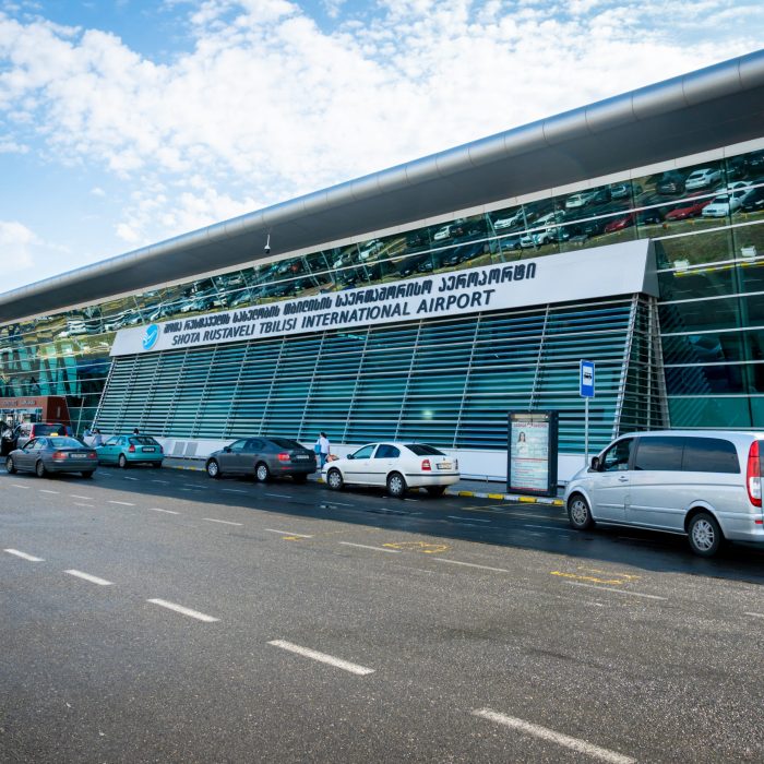 مطار تبليسي الدولي