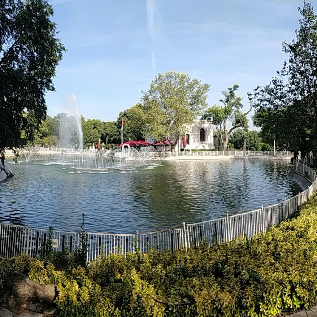 حديقة يلدز ٢