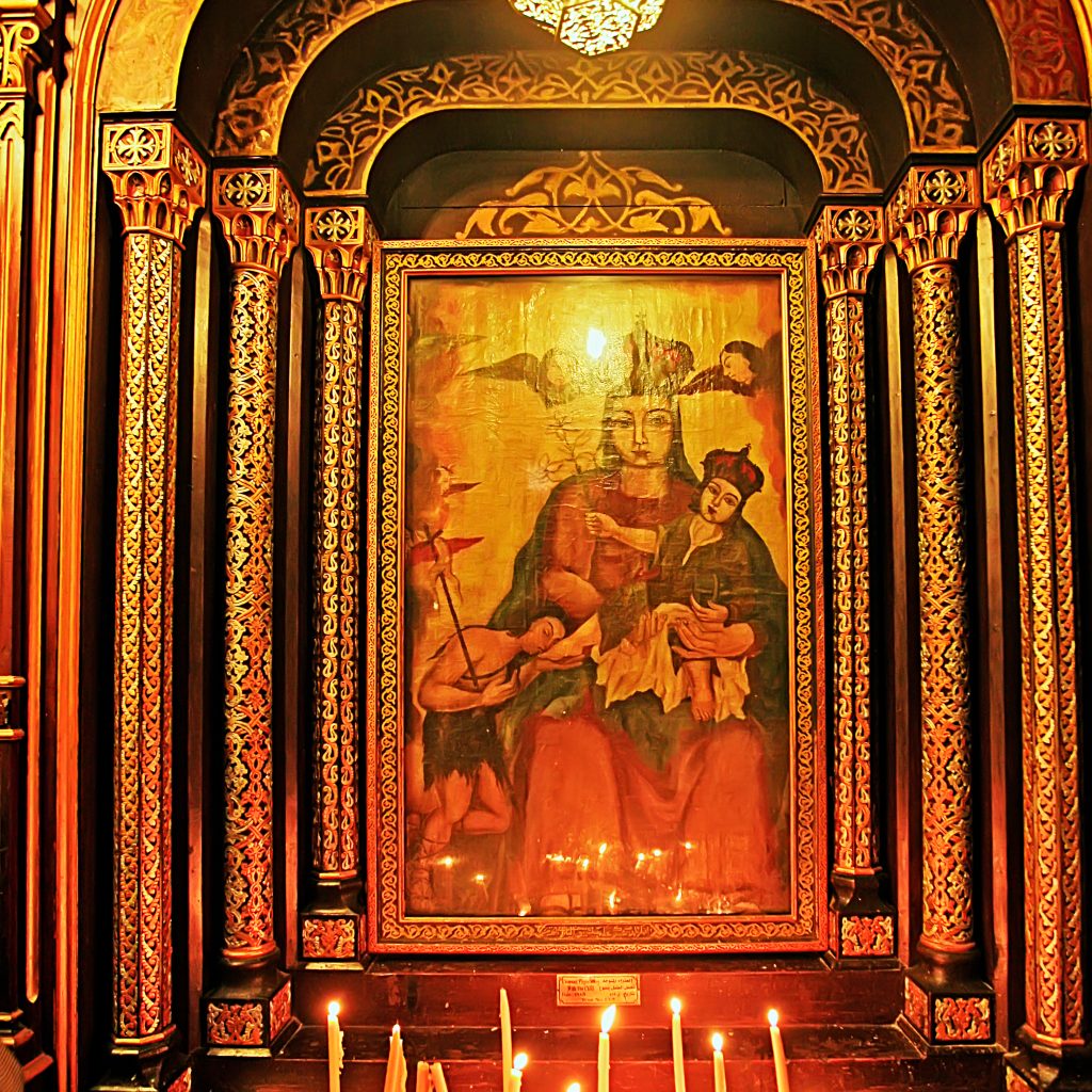 الكنيسة المعلقة3