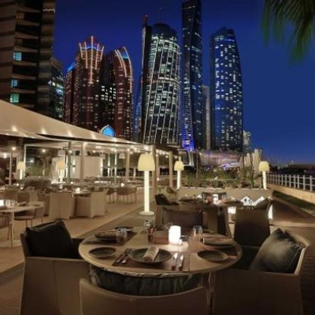 أفضل المطاعم شهرة في أحياء مدينة أبوظبي