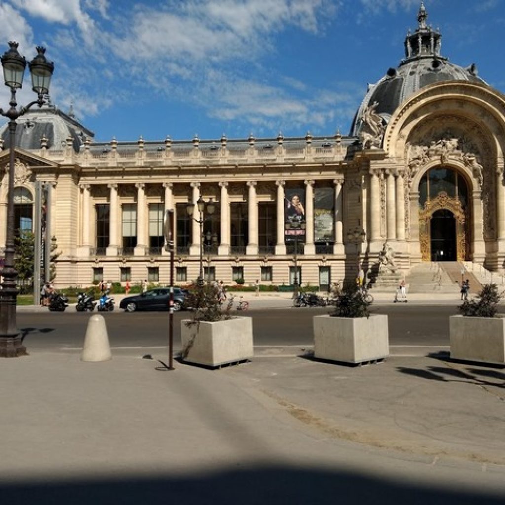 القصر الكبير في باريس4