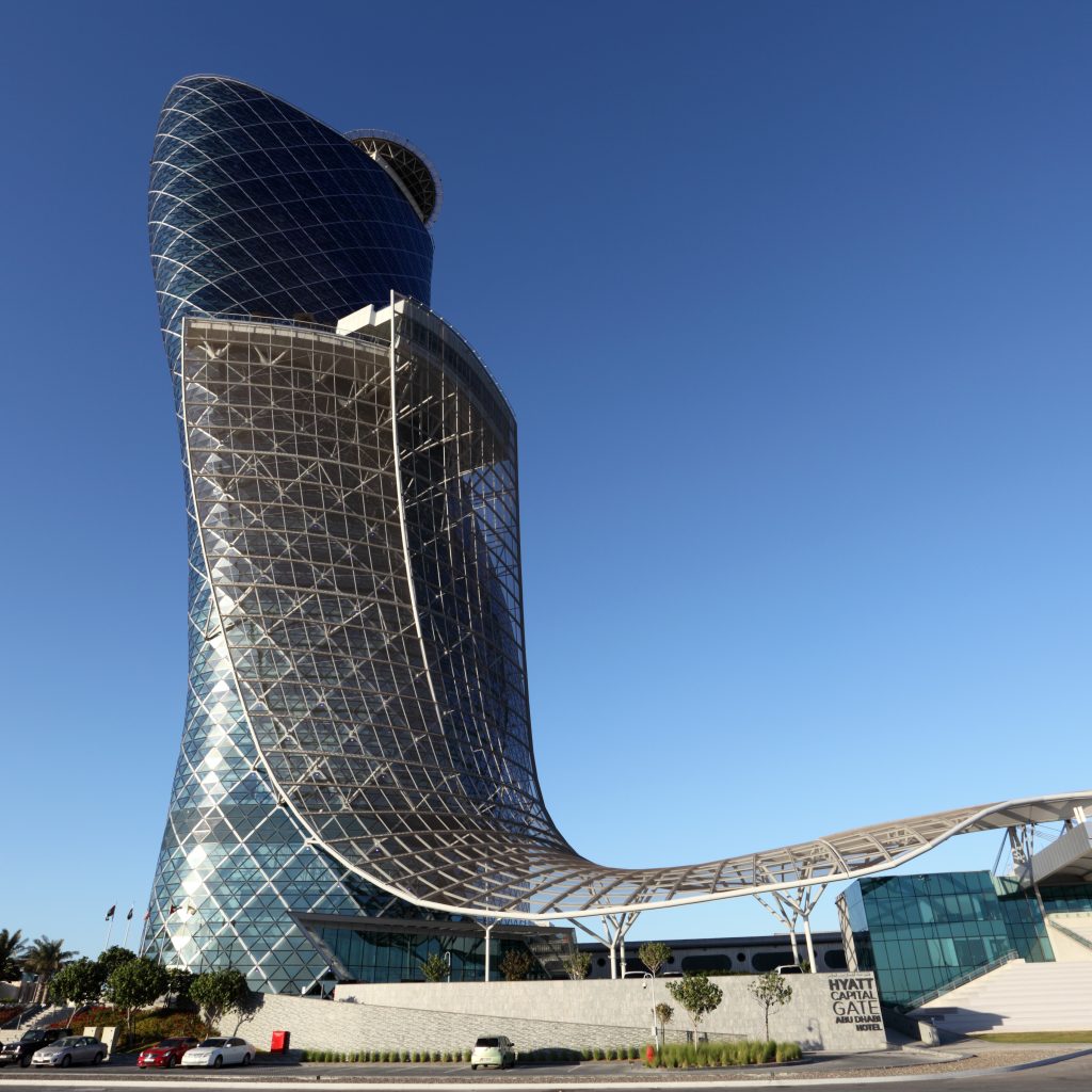 برج أبو ظبي المائل1