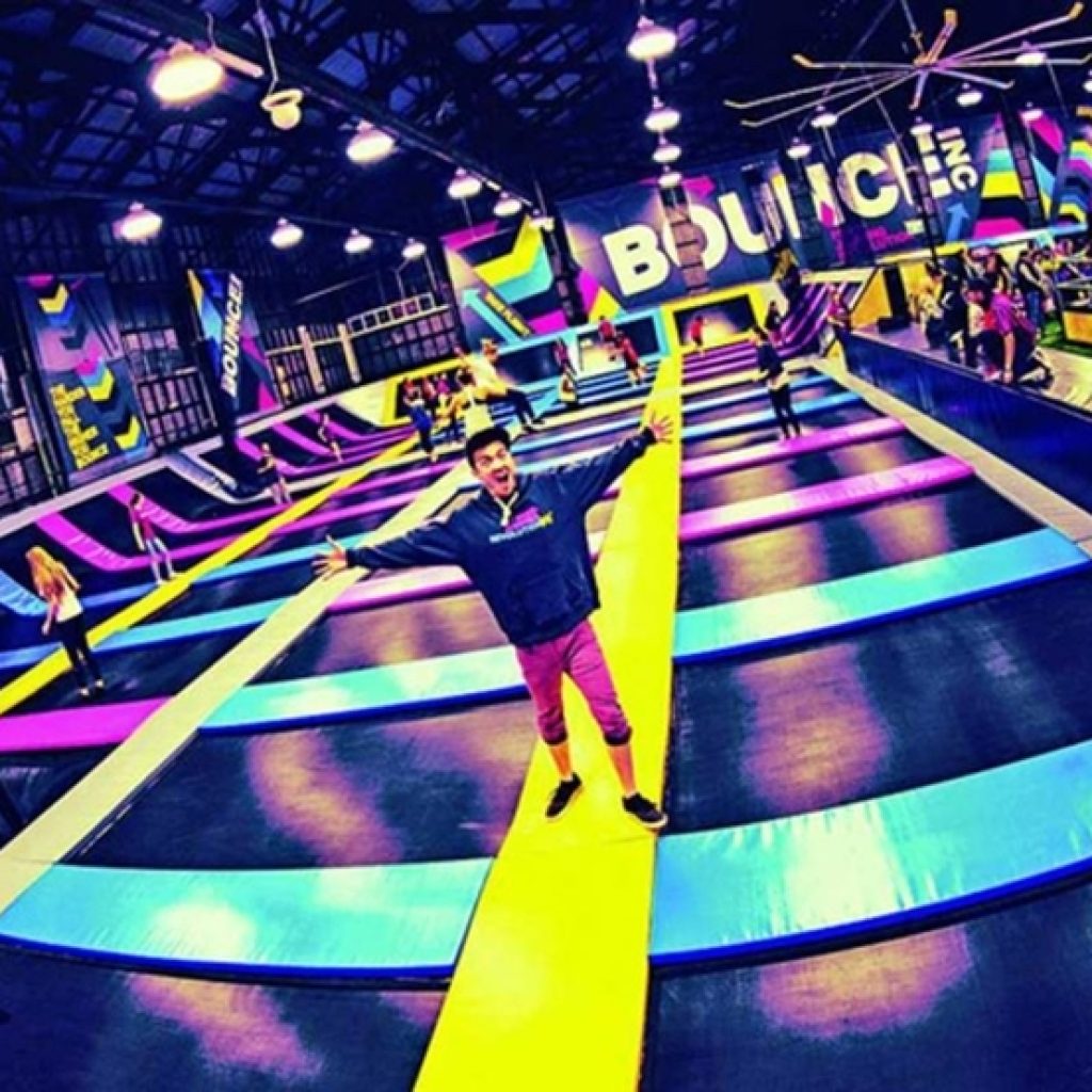 ستريت مانياكس - حديقة المغامرات والترامبولين دبي ٣