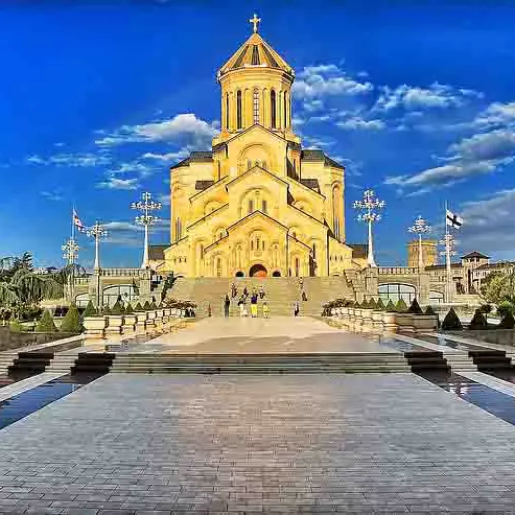 كاتدرائية الثالوث المقدس 5