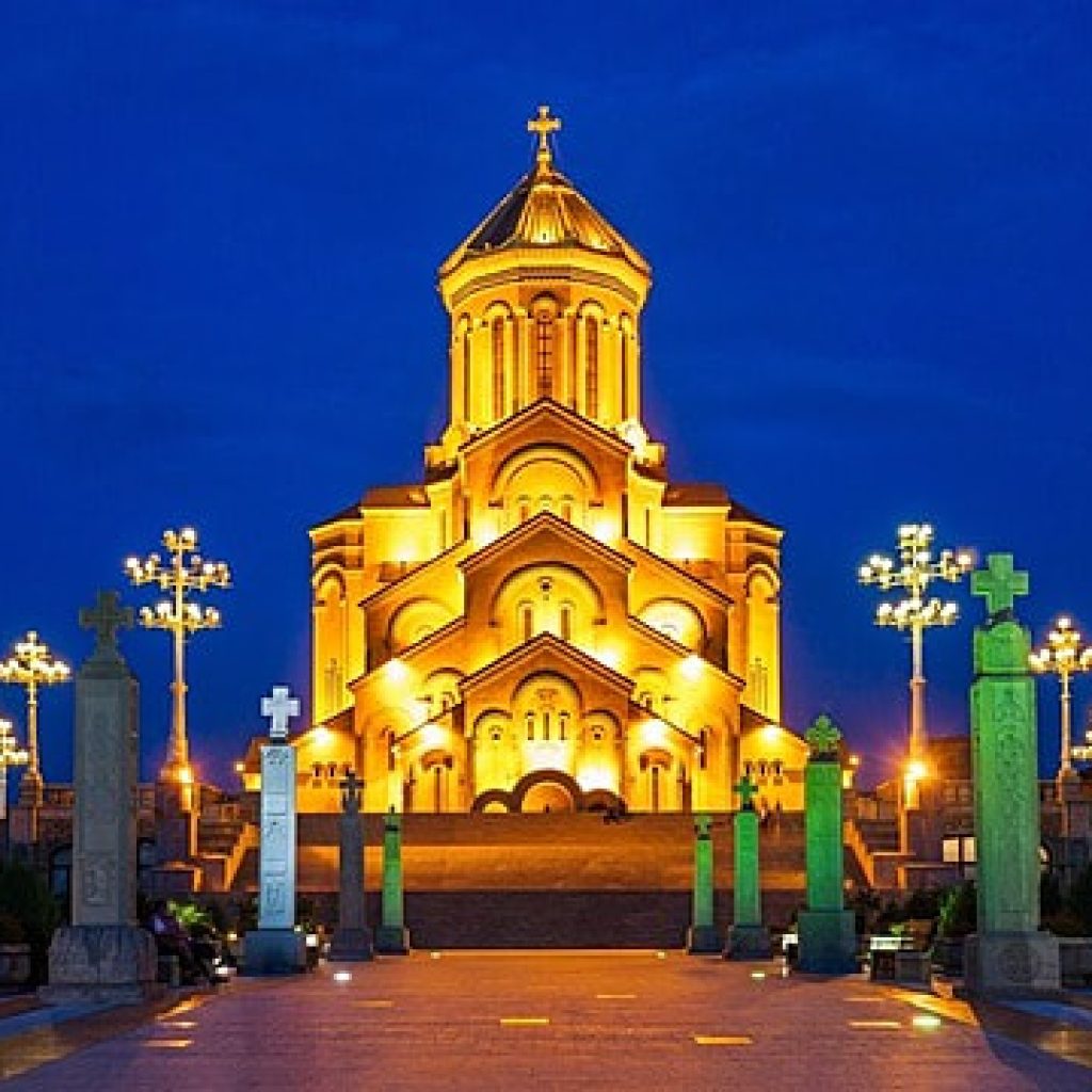 كاتدرائية الثالوث المقدس 2