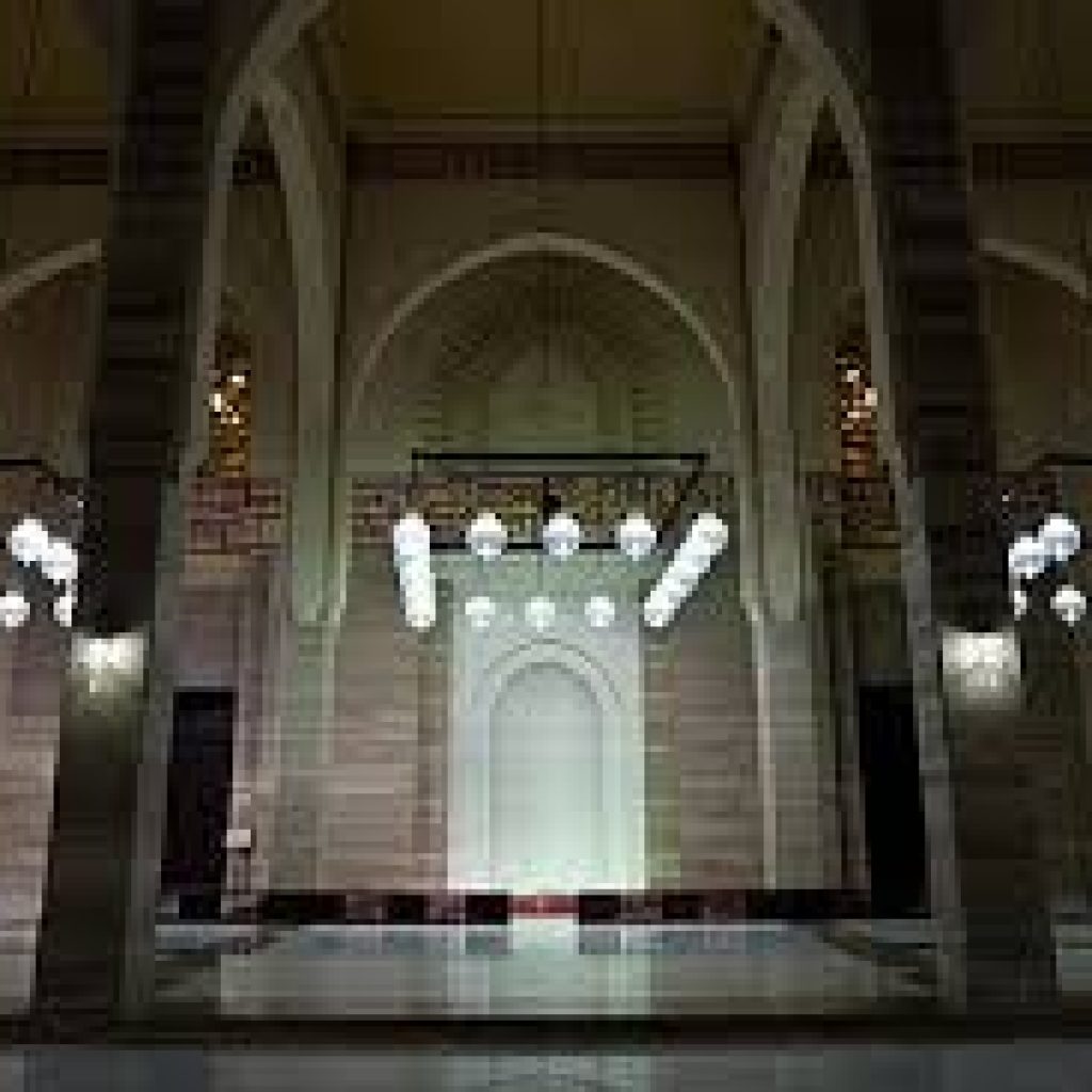 مسجد أحمد الفاتح الكبير المنامة