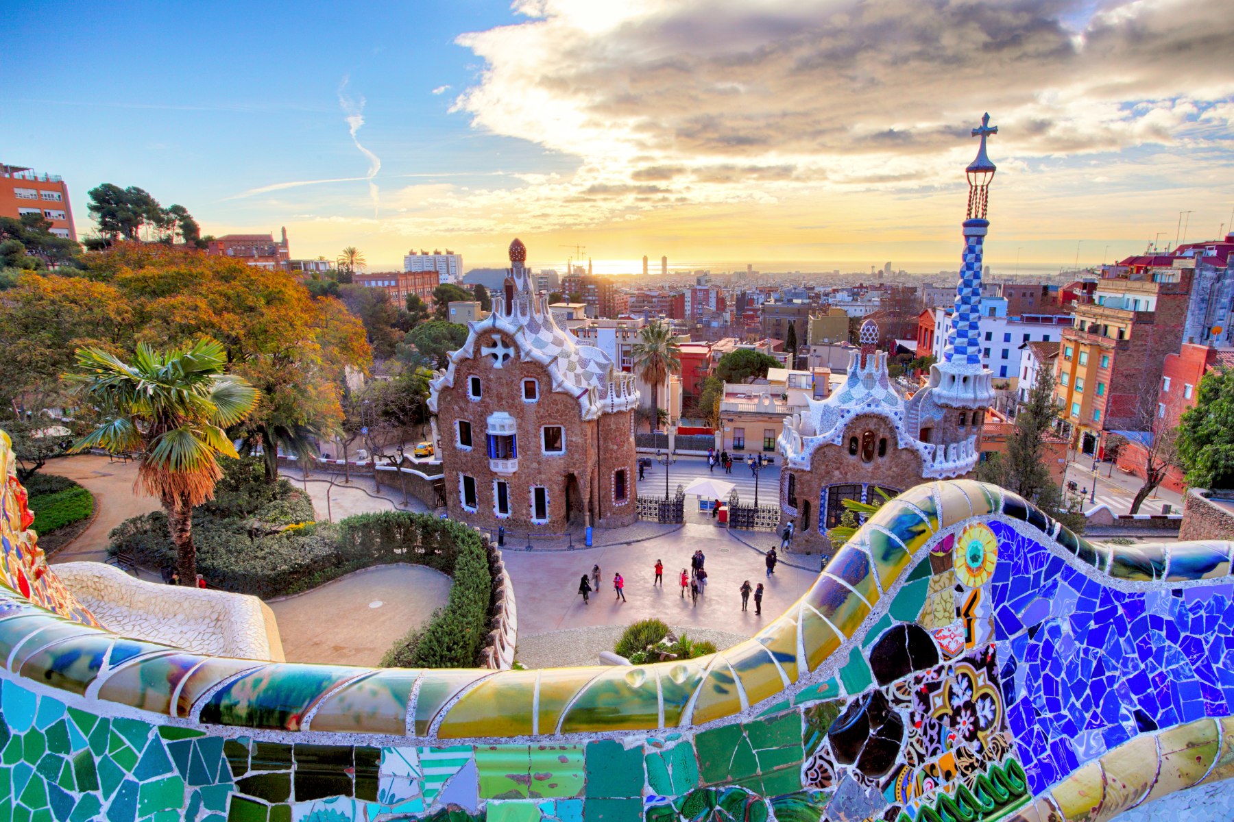 أهم المعالم والأنشطة السياحية في مدينة برشلونة