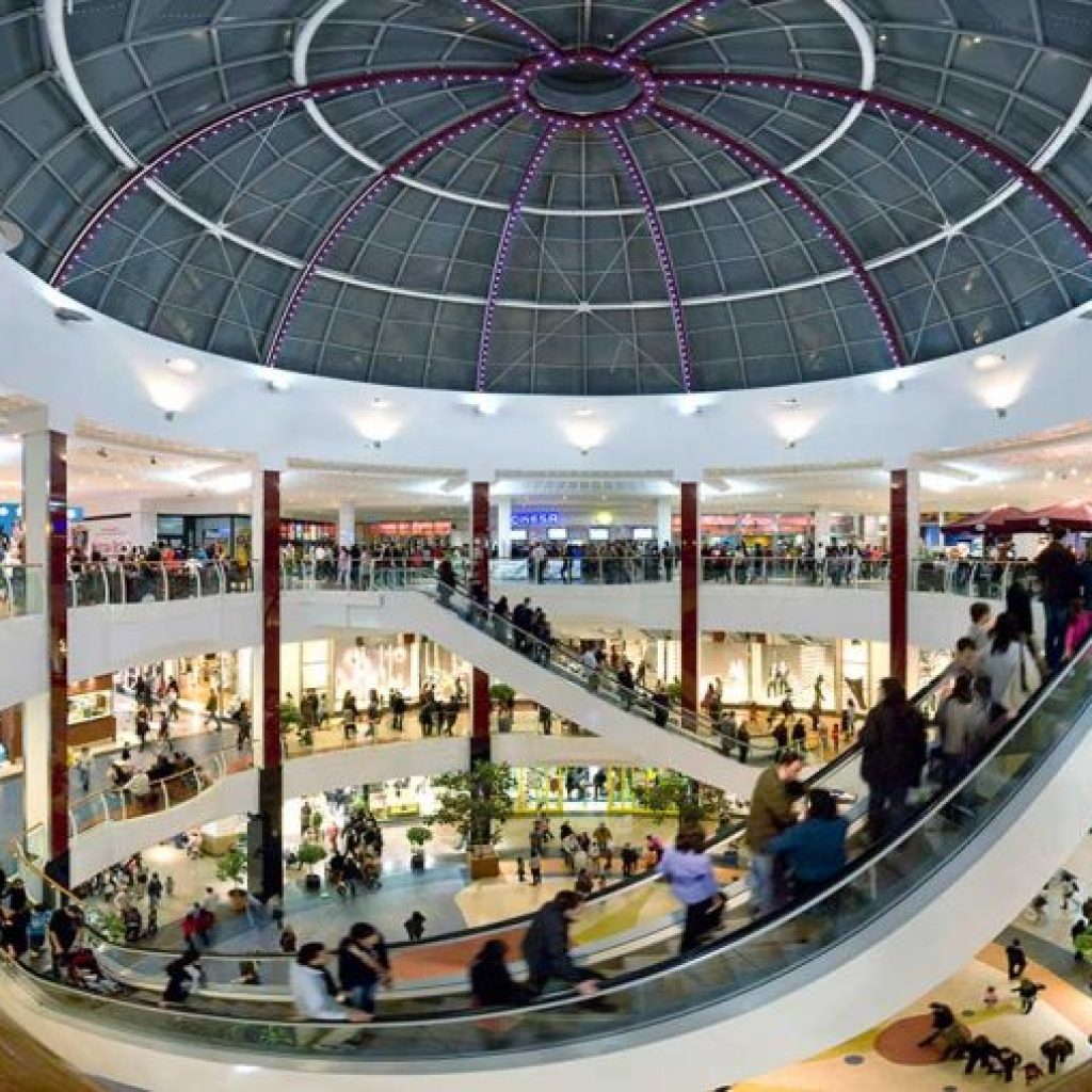 أهم المولات في مدينة برشلونة