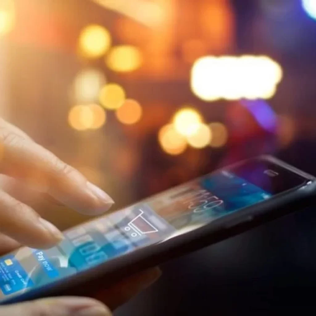 أهم تطبيقات الجوال المستخدمة خلال زيارتك لدولة قطر