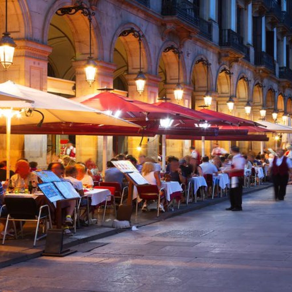 أفضل المطاعم شهرة في أحياء مدينة برشلونة