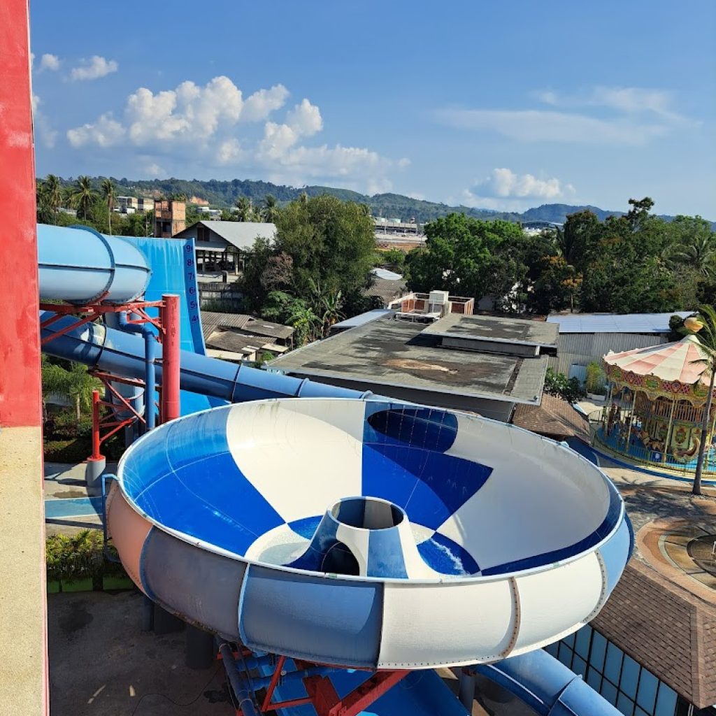 الحديقة المائية جنغل سبلاش ٣