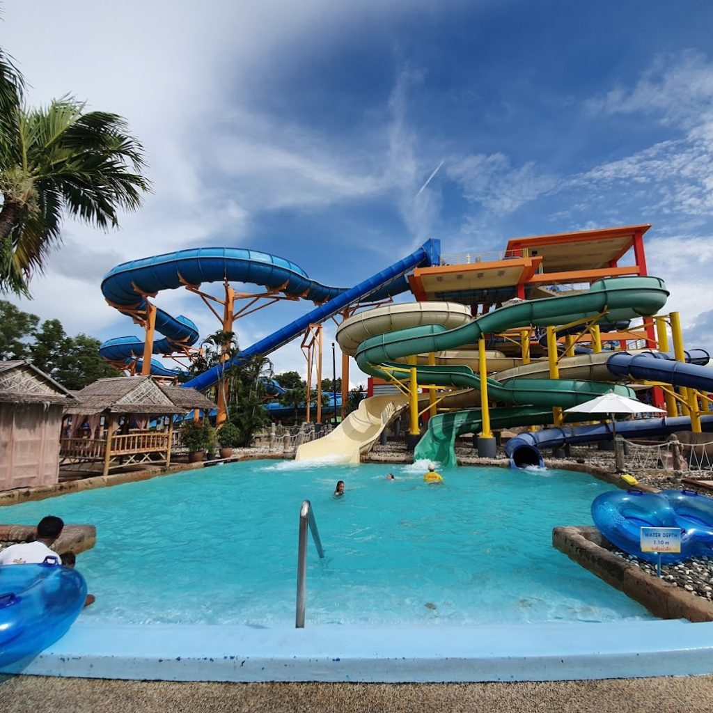 الحديقة المائية جنغل سبلاش ٦