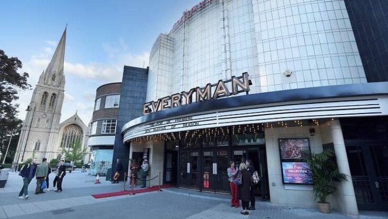 السينمات في مدينة لندن