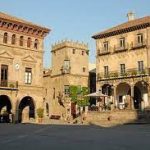 القرية الاسبانية