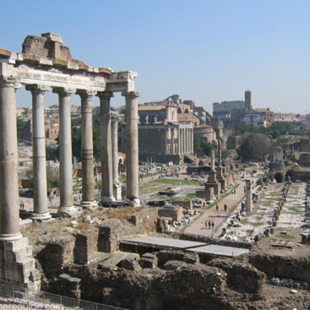 المنتدى الروماني (1)