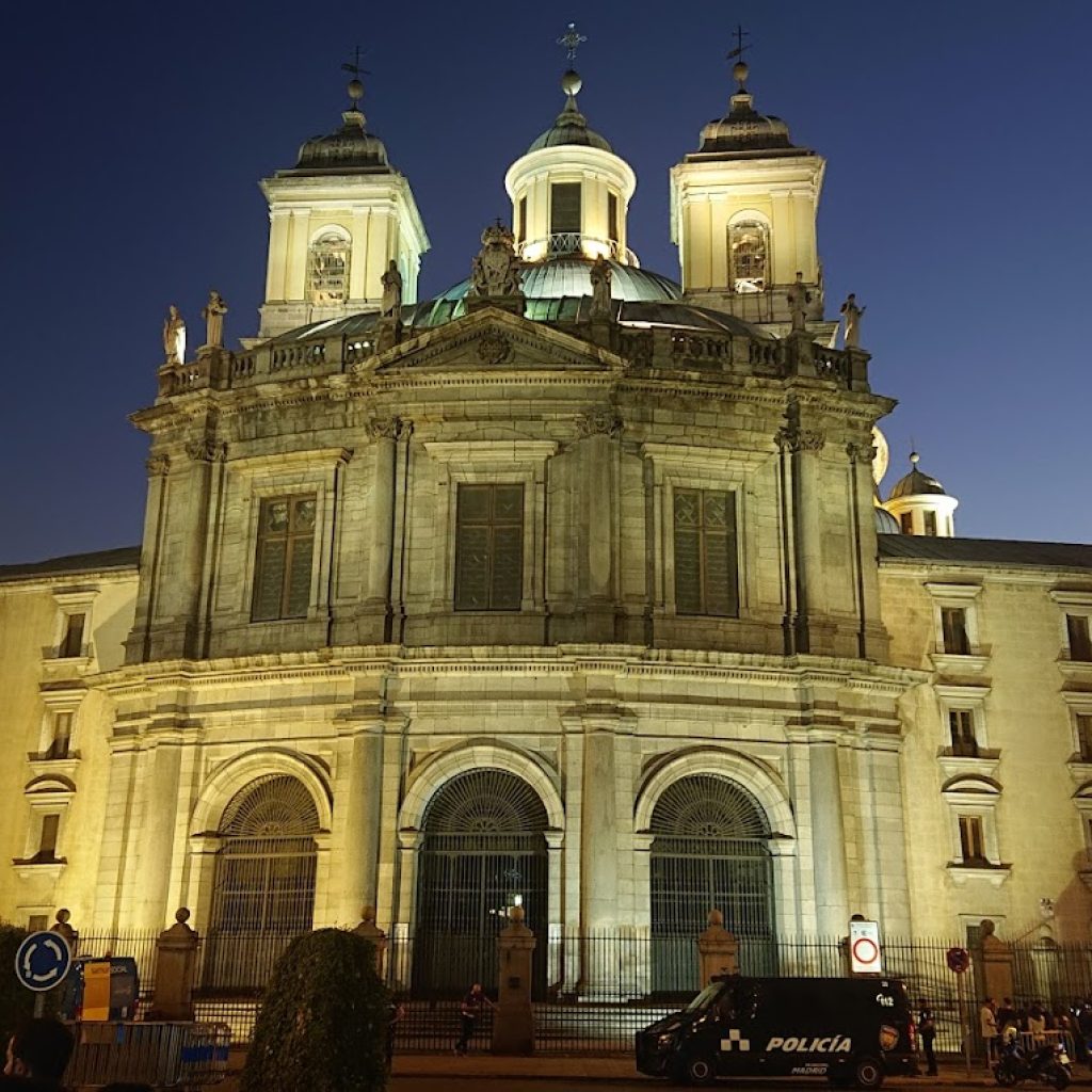 بازيليك القديس فرنسيس الكبير ٥