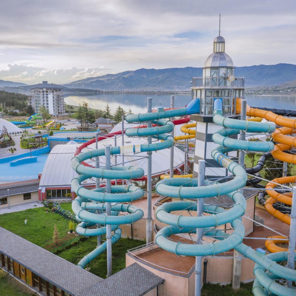 جينو بارادايس تبليسي55