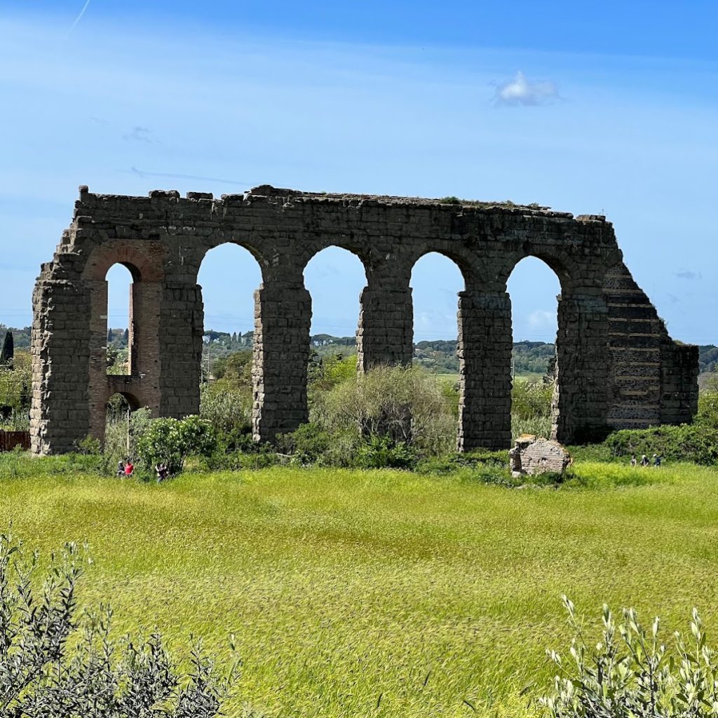 حديقة باركو ديجلي أكويدوتي (2)