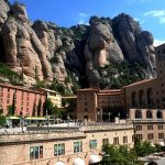 رحلة من مدينة برشلونة إلى مدينة مونتسيرات