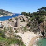 رحلة من مدينة برشلونة إلى مدينة كوستا برافا