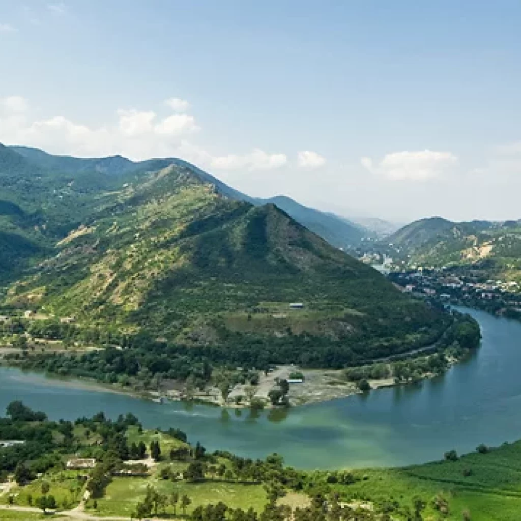 رحلة الي مدينة متسخيتا11