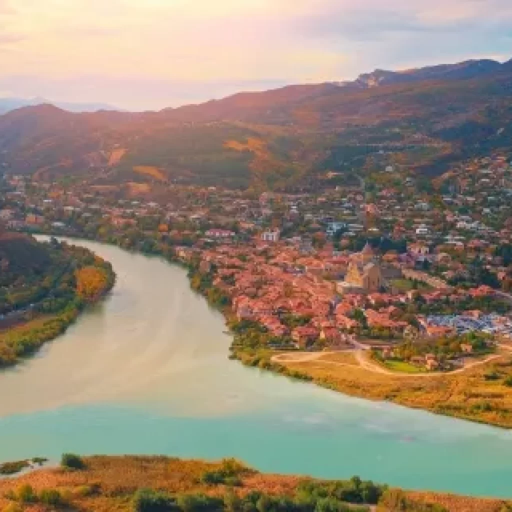 رحلة من مدينة تبليسي إلى مدينة متسخيتا - Image 5