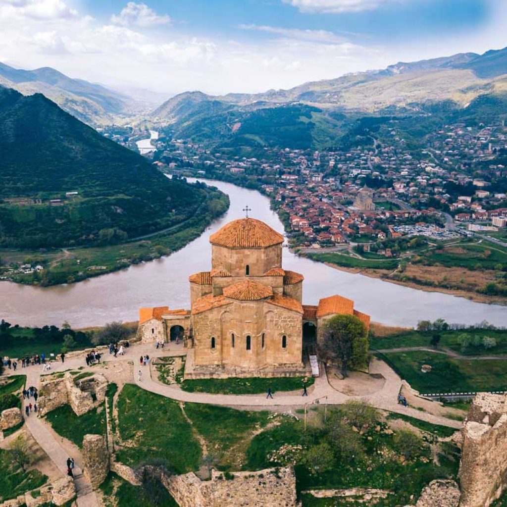 رحلة من مدينة تبليسي إلى مدينة متسخيتا