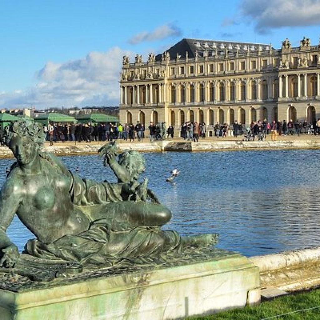 رحلة من مدينة باريس إلى مدينة فرساي6