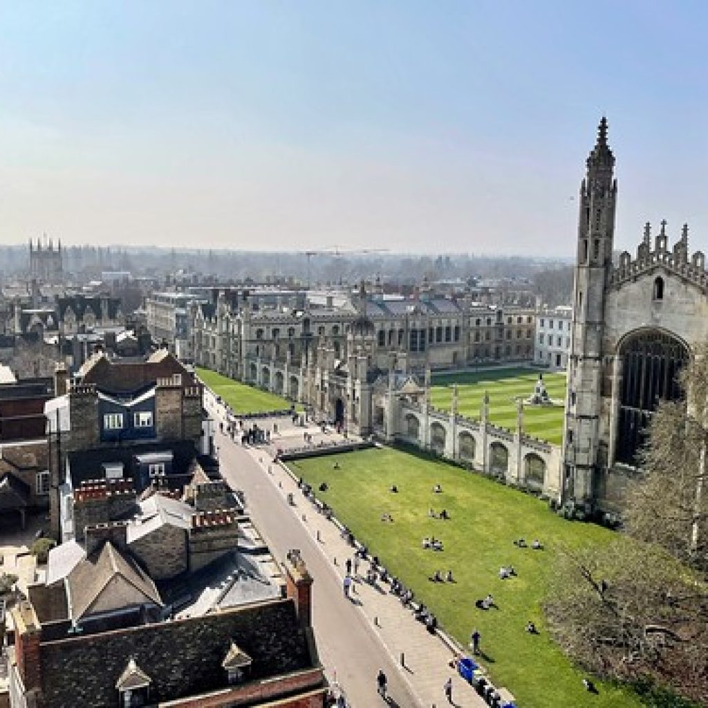 رحلة من مدينة لندن إلي مدينة كامبريدج4