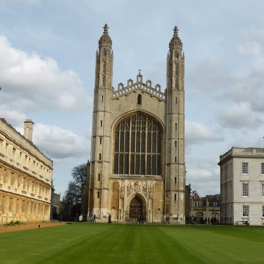 رحلة من مدينة لندن إلي مدينة كامبريدج5