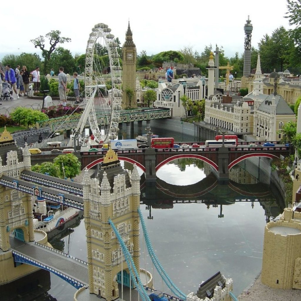 رحلة من مدينة لندن إلي مدينة وندسور4