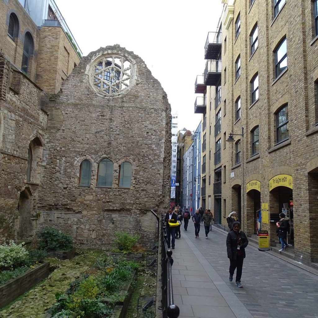 رحلة من مدينة لندن إلي مدينة وينشستر