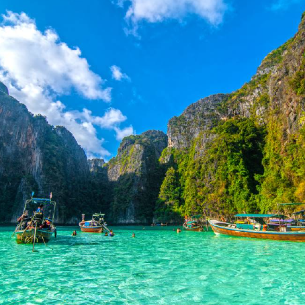 رحلة من مدينة فوكيت إلى مدينة جزيرة بي بي ٤