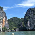 رحلة من مدينة فوكيت إلى مدينة جزيرة جيمس بوند ١