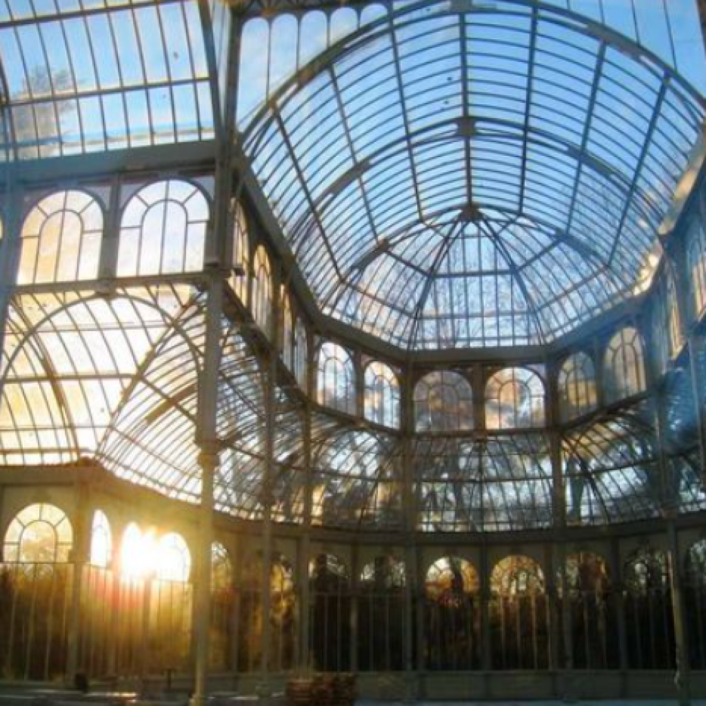 قصر الكريستال أو بلاسيو دي كريستال ٦