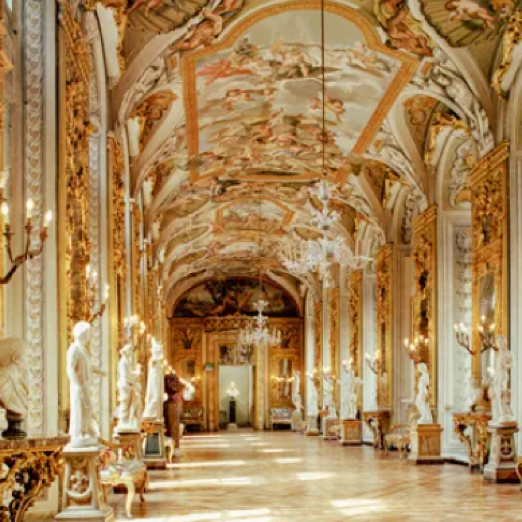 قصر ديورا بامفيليج (2)