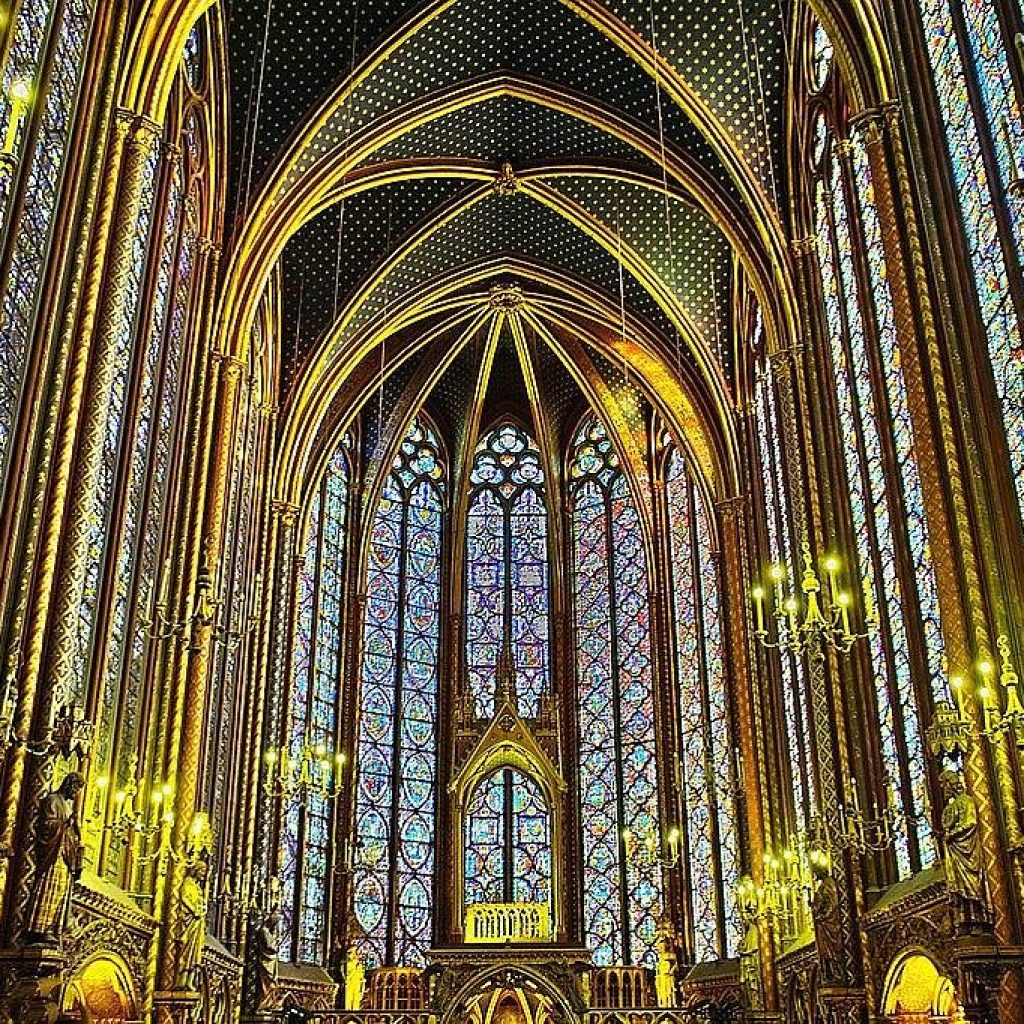 كنيسة سانت شابيل2