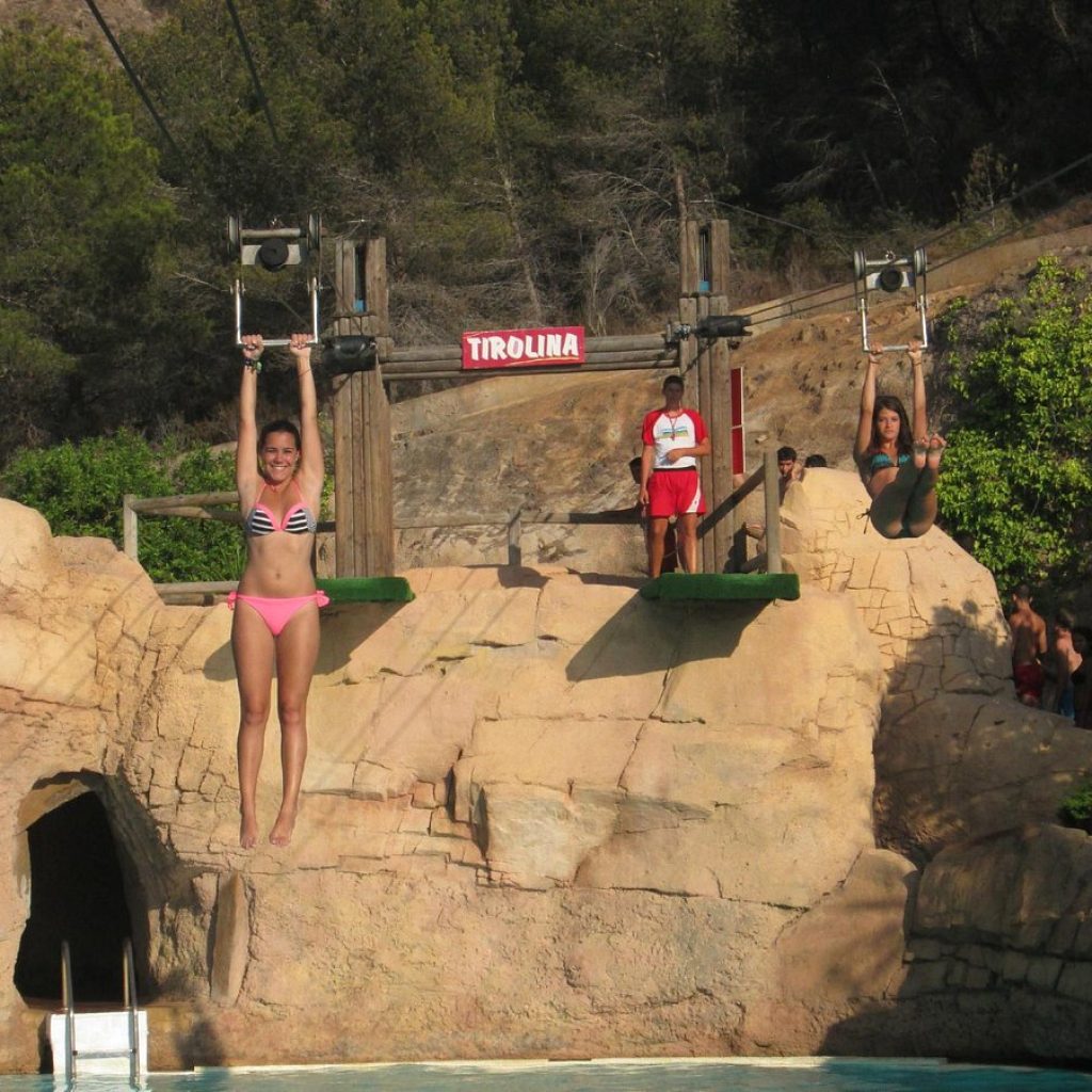 مدينة ملاهي اكوا لانديا اكواتيك بارك ١