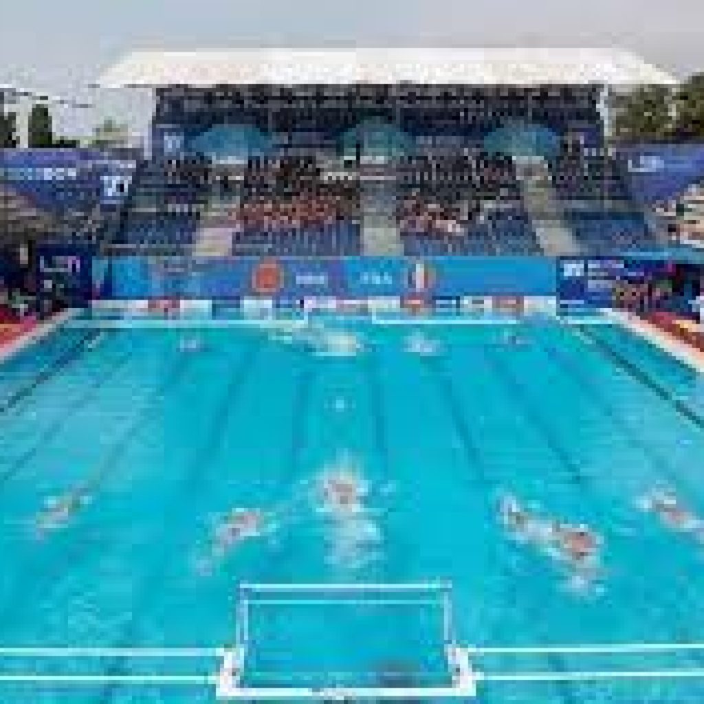 مسابح بيسينز بيرنات بيكورنيل