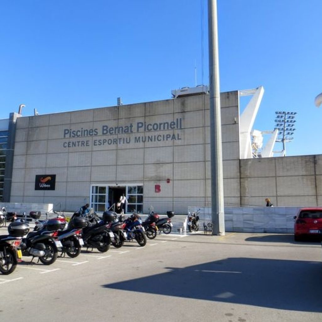 مسابح بيسينز بيرنات بيكورنيل