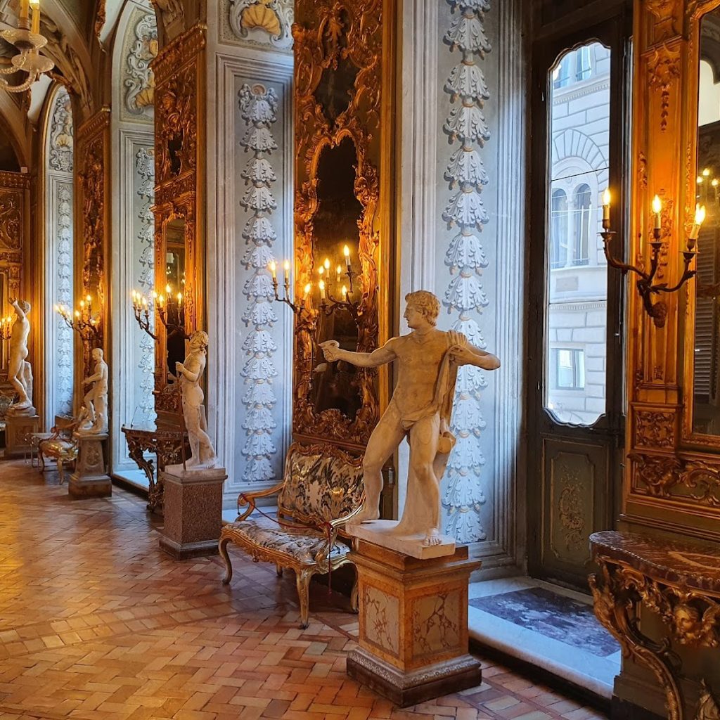 معرض دوريا بامفيلي (7)