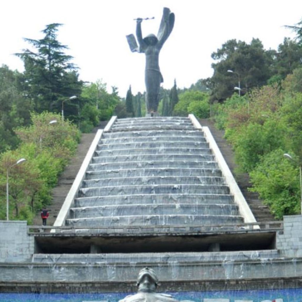 منتزه فاكي تبليسي 22