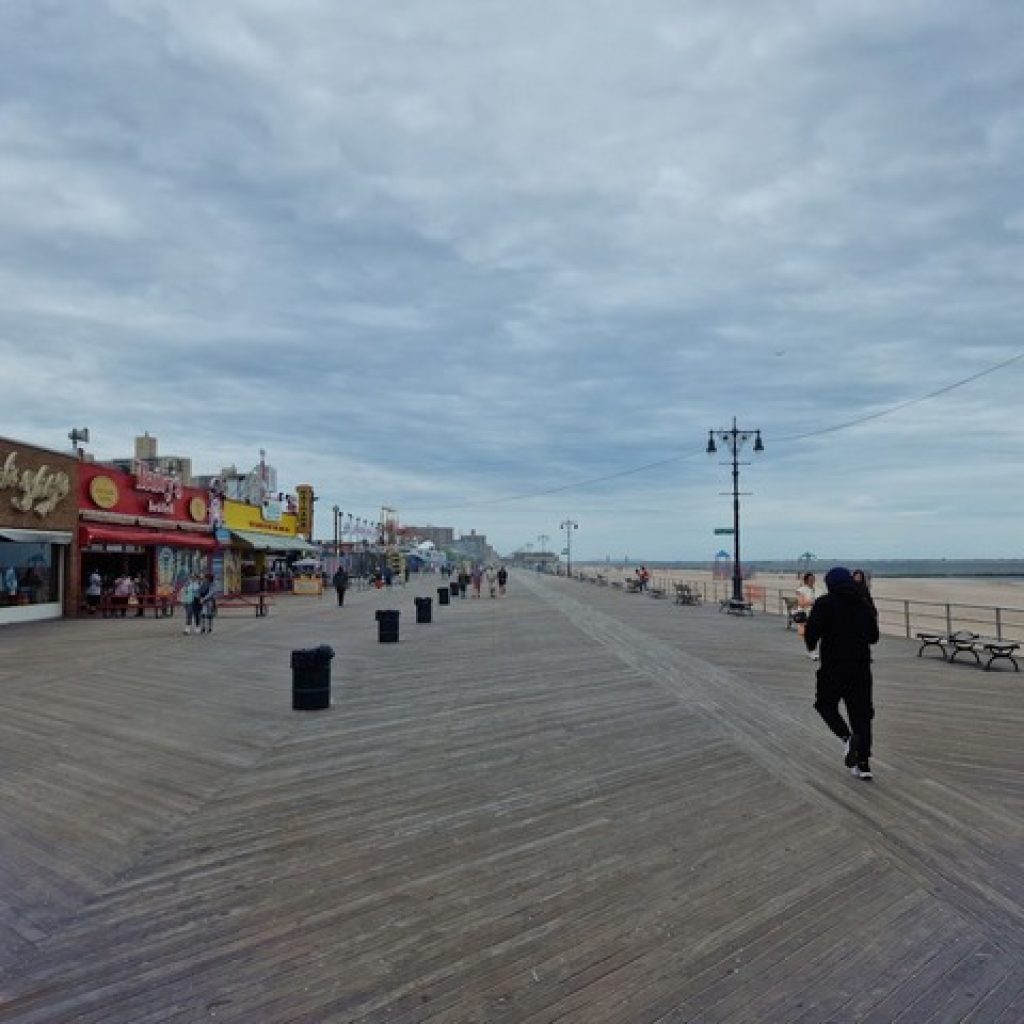 رحلة من مدينة نيويورك إلى جزيرة كوني5